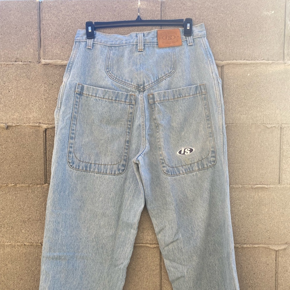 JNCO • JEANS - Interstate

Men • Size 34" • Good condition
Blue Light wash 🫂